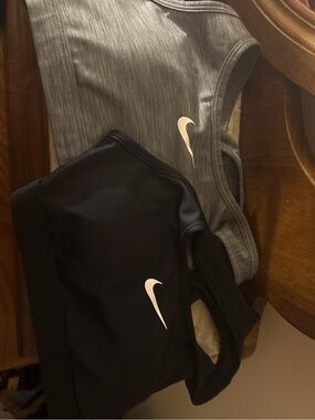 Nike Women’s Sports Bra Black & Gray